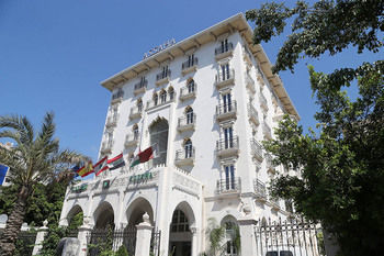 Hotel Assaha Ghobeiry 4*